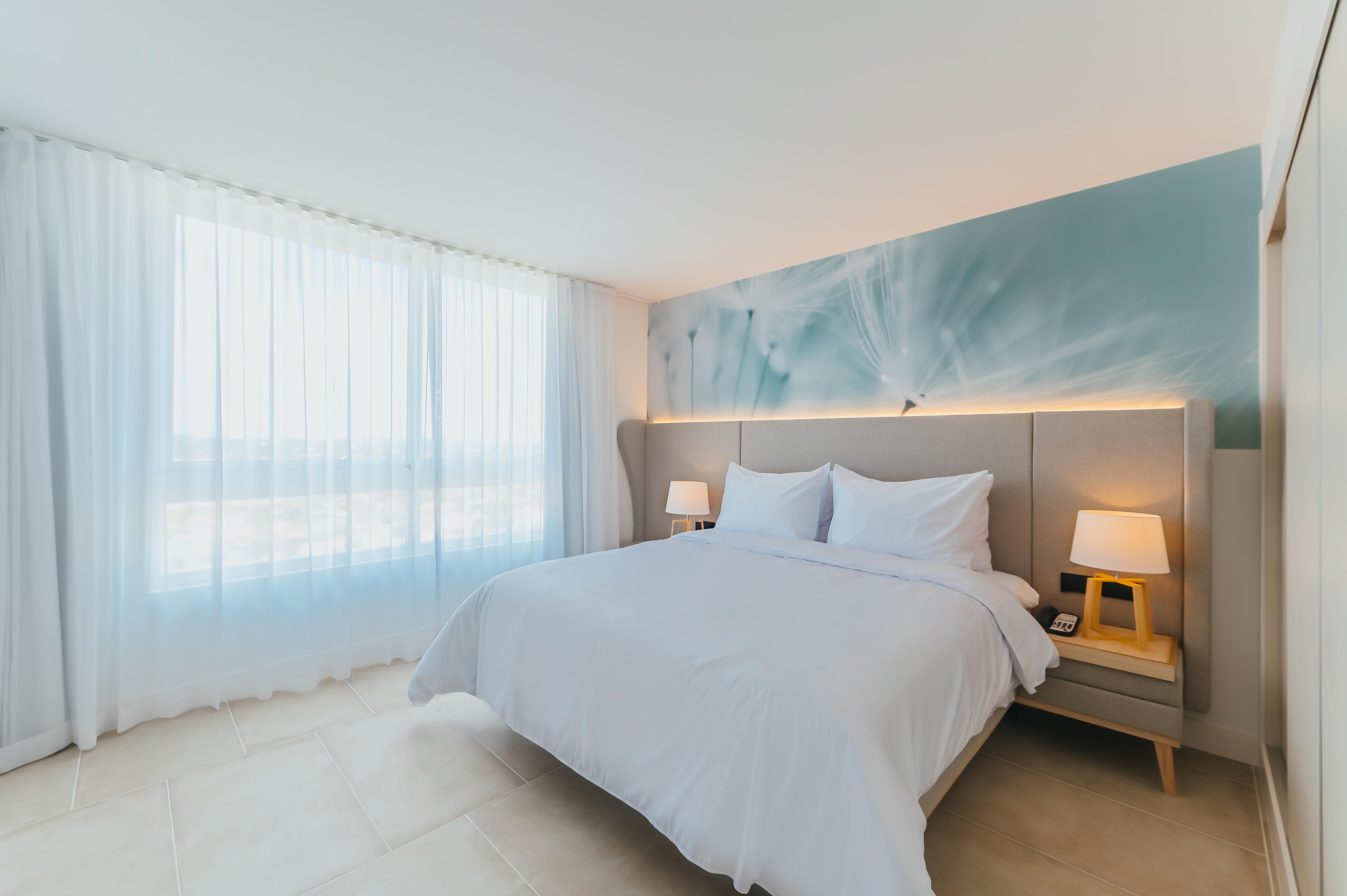 Hotel Radisson Blu Aruba Palm Beach Exterior foto